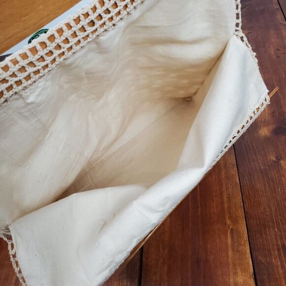 Vintage Handmade Crochet Bag - Picture 8 of 9